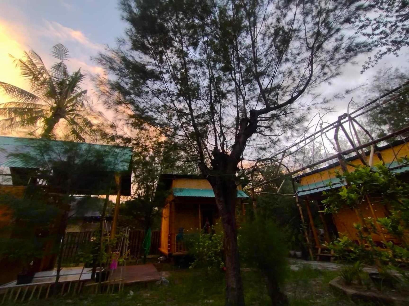 Uncle Hippie'S Dream Hostel Gili Meno Exterior foto