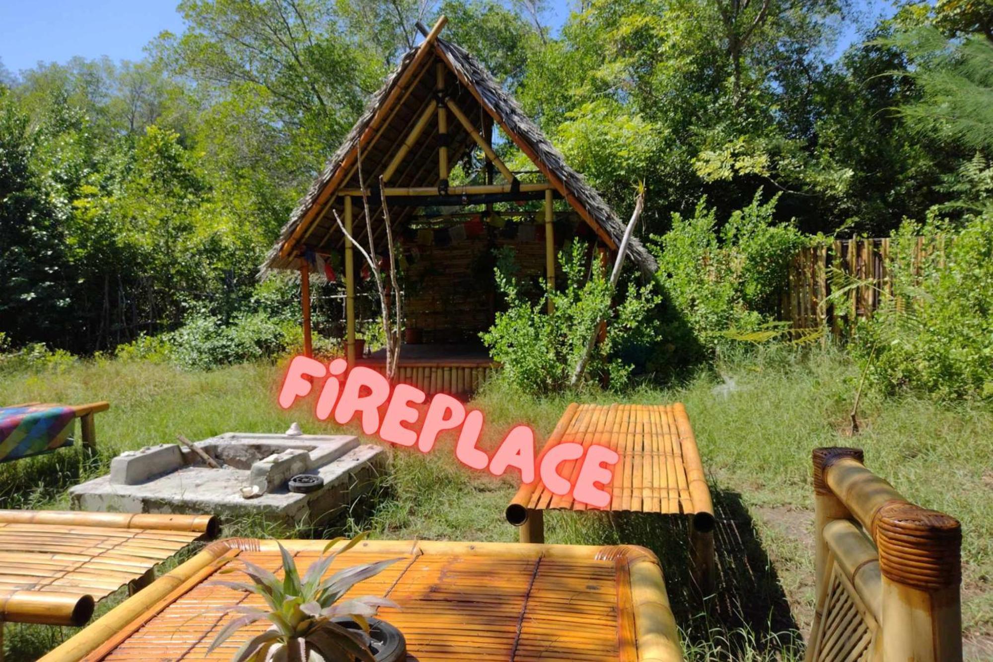 Uncle Hippie'S Dream Hostel Gili Meno Exterior foto