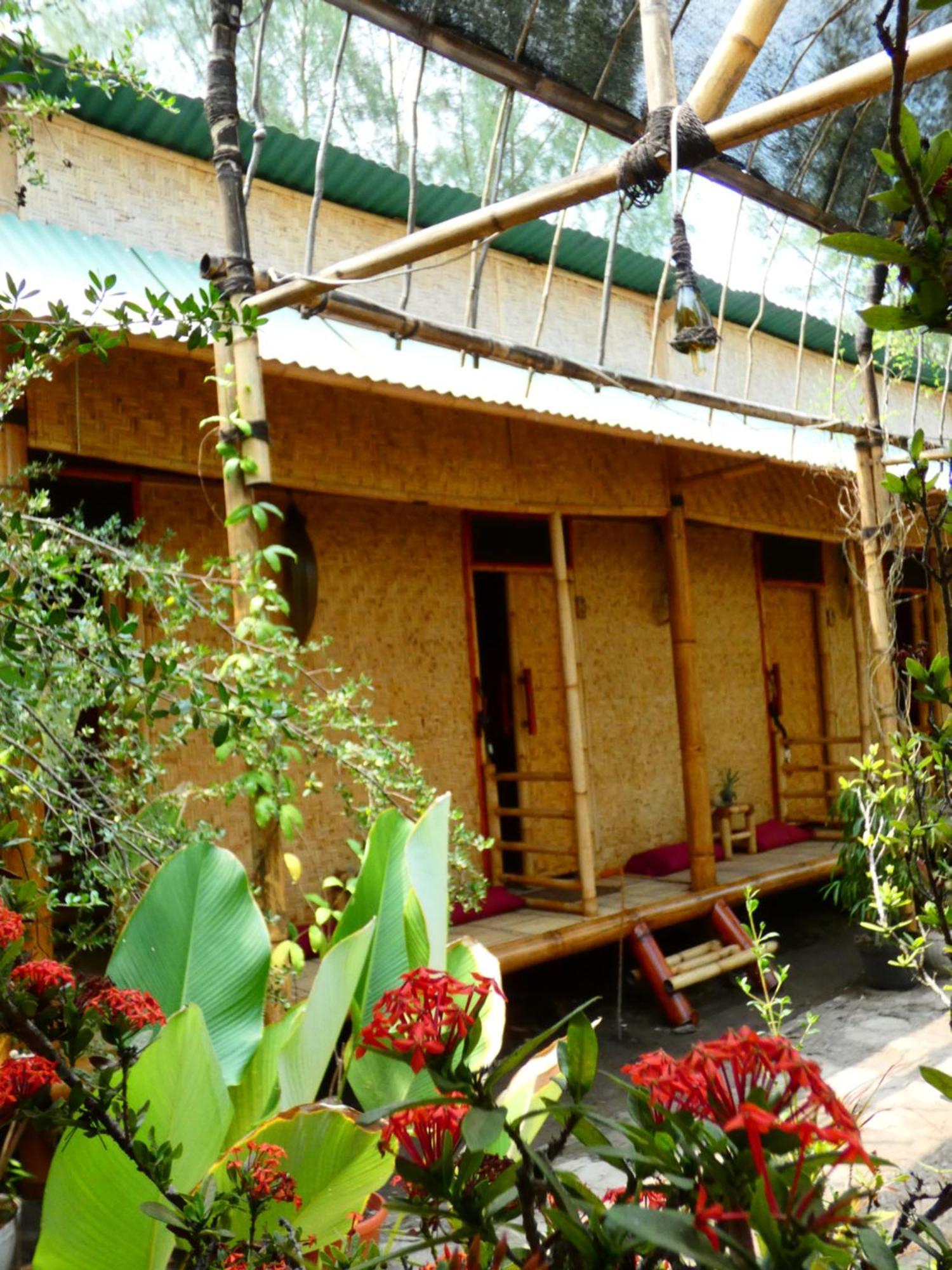 Uncle Hippie'S Dream Hostel Gili Meno Exterior foto