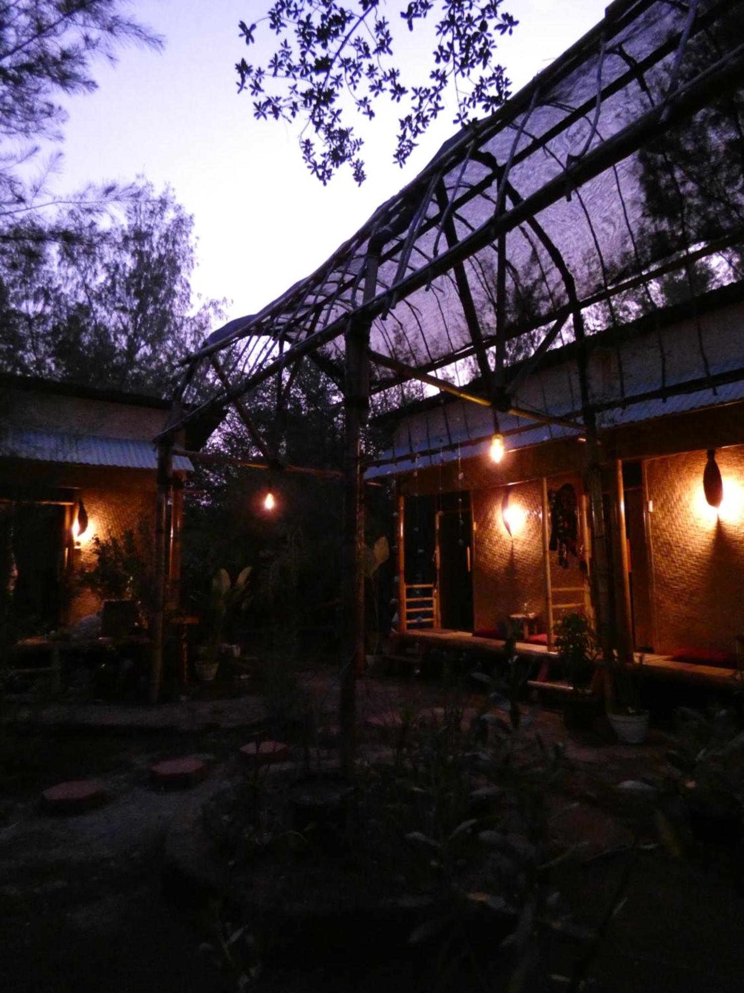 Uncle Hippie'S Dream Hostel Gili Meno Exterior foto