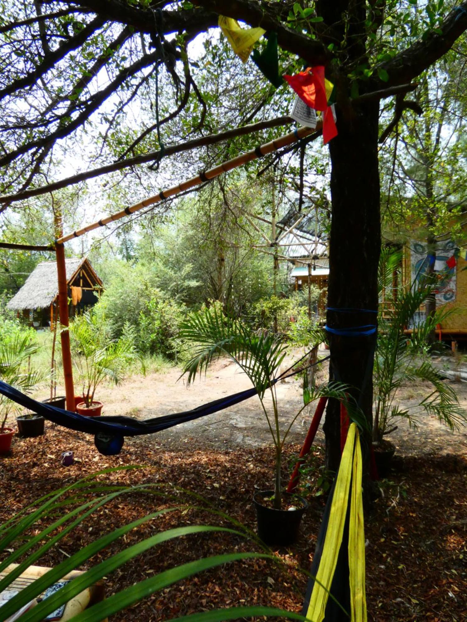 Uncle Hippie'S Dream Hostel Gili Meno Exterior foto